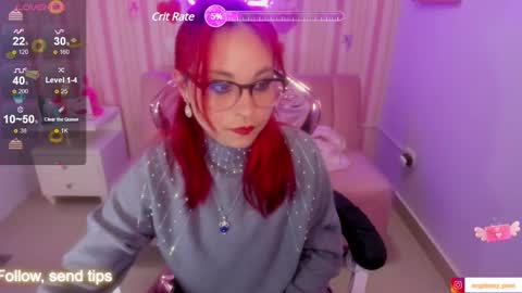 abril_ch_ online show from 01.02.25