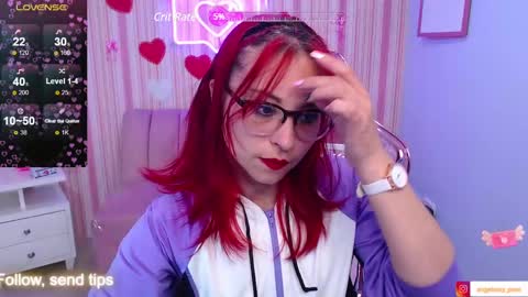 abril_ch_ online show from 01.10.25