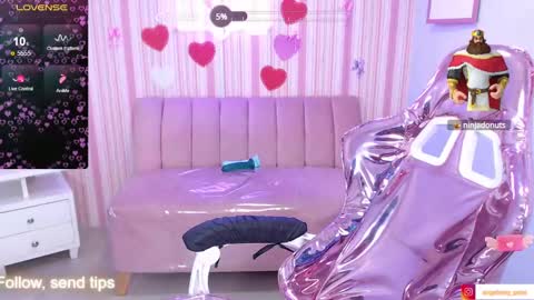 abril_ch_ online show from 01.11.25