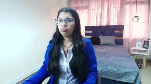 Snapshot of abril_matthews chatting on 02.14.25 ABRIL MATTHEWS online show from 02.14.25