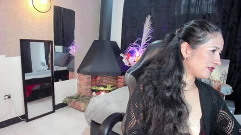 Snapshot of abril_riios chatting on 06.02.26 Abril online show from 06.02.26
