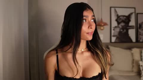 Snapshot of abril_w18 chatting on 11.30.25 My name is Alexa. Please say hello I like to chat with you. If you have requests please use tip online show from 11.30.25