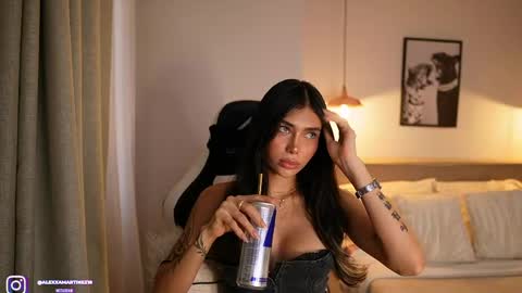 Snapshot of abril_w18 chatting on 05.20.26 My name is Alexa. Please say hello I like to chat with you. If you have requests please use tip online show from 05.20.26