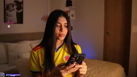 Snapshot of abril_w18 chatting on 06.23.26 My name is Alexa. Please say hello I like to chat with you. If you have requests please use tip online show from 06.23.26