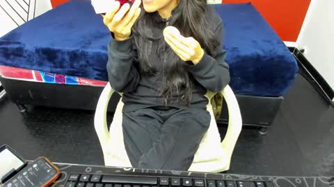 ABRIL online show from 01.09.25