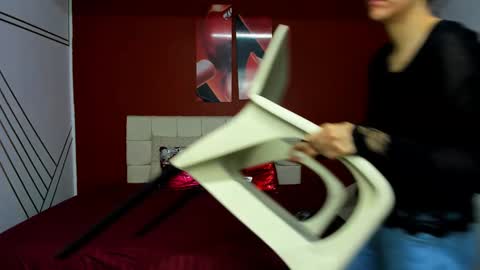 ABRIL online show from 02.02.25