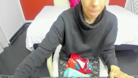 ABRIL online show from 02.28.25