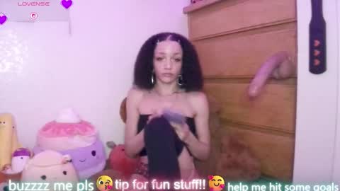 Snapshot of abruisedpeach chatting on 02.04.26 Peach online show from 02.04.26