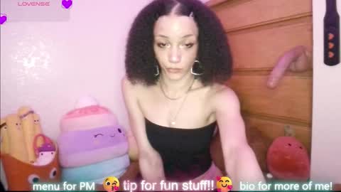 Snapshot of abruisedpeach chatting on 02.26.26 Peach online show from 02.26.26