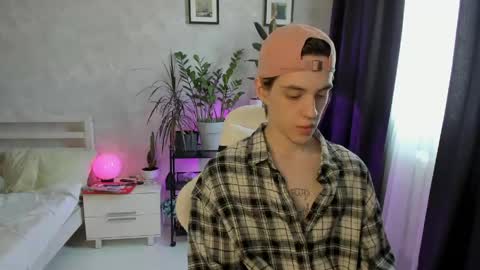 Snapshot of abslut chatting on 05.07.26 Nick online show from 05.07.26