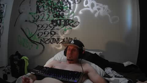 Snapshot of abundance222 chatting on 01.18.25 abundance222 online show from 01.18.25