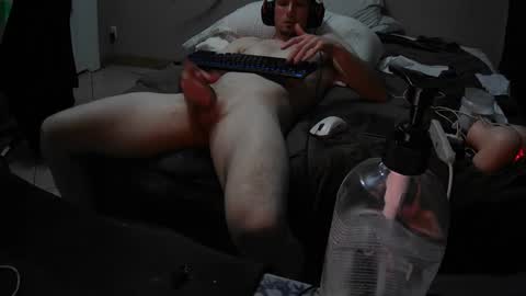 Snapshot of abundance222 chatting on 02.22.25 abundance222 online show from 02.22.25