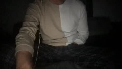 Snapshot of abus112 chatting on 12.19.25 tim online show from 12.19.25