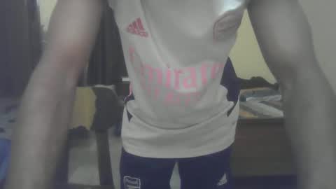 Snapshot of abusaada20 chatting on 12.31.24 Thefitguy online show from 12.31.24