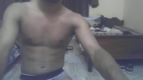 Snapshot of abusaada20 chatting on 01.25.25 Thefitguy online show from 01.25.25