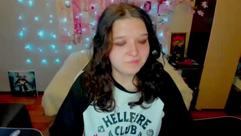 Snapshot of acid_kate chatting on 06.23.26 Kate online show from 06.23.26