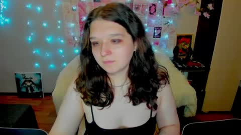 Snapshot of acid_kate chatting on 06.28.26 Kate online show from 06.28.26