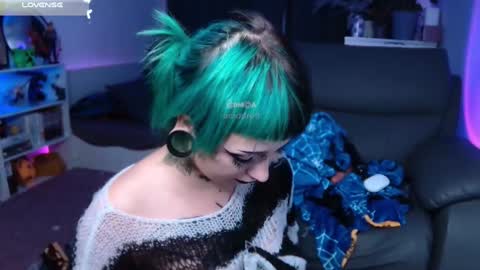 Snapshot of aciddroll chatting on 12.09.24 Acid or Iya vacation November 19 to November 26 online show from 12.09.24