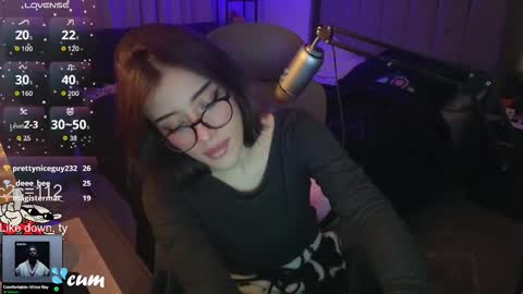 Snapshot of acidkaos chatting on 10.31.25 Lana 3 online show from 10.31.25