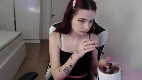 Snapshot of ackerm4n chatting on 11.07.25 Mikasa online show from 11.07.25