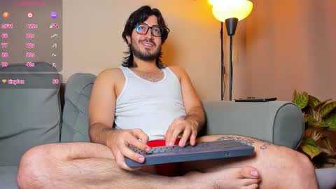 Snapshot of ackerman_eren_ chatting on 10.12.25 R. online show from 10.12.25