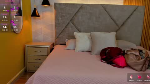 Antonella  online show from 02.06.25