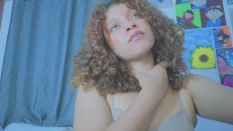 Snapshot of ada_gales_ chatting on 03.28.26 Isa online show from 03.28.26
