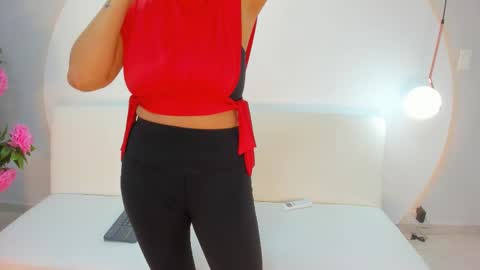 Snapshot of ada_monroe10 chatting on 01.14.26 online show from 01.14.26