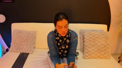    online show from 02.06.26