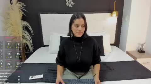 Snapshot of ada_monroe10 chatting on 06.10.26 online show from 06.10.26