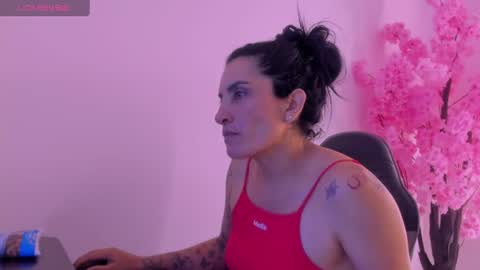 Snapshot of ada_oconnor_x_ chatting on 06.25.26 ada oconnor x ..flaca..bella online show from 06.25.26