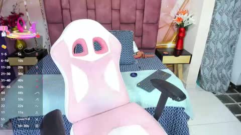 ada_piter online show from 11.18.25