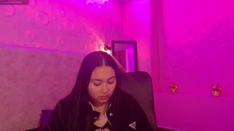 Snapshot of adaira31 chatting on 12.05.25 Adaira online show from 12.05.25