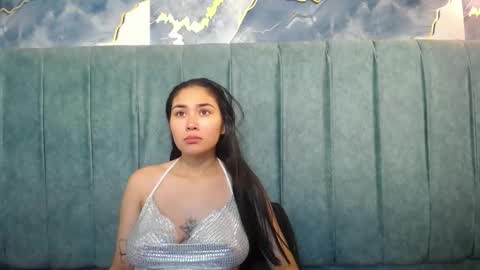 Snapshot of adaira31 chatting on 12.21.25 Adaira online show from 12.21.25