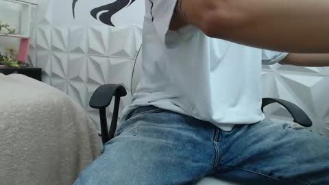 adam_evehotroom online show from 02.22.25