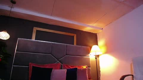 adam_fit19cm online show from 04.11.26