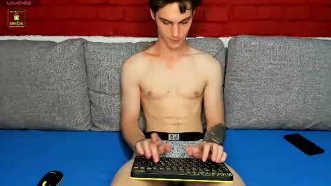 Snapshot of adam_porrter chatting on 07.23.26 Adam online show from 07.23.26