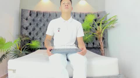 Snapshot of adam_russell2 chatting on 03.02.26 adam_russell2 online show from 03.02.26