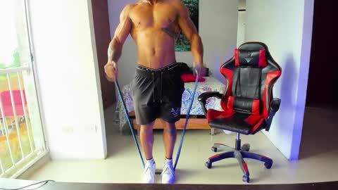 Adam Valencia online show from 09.26.25