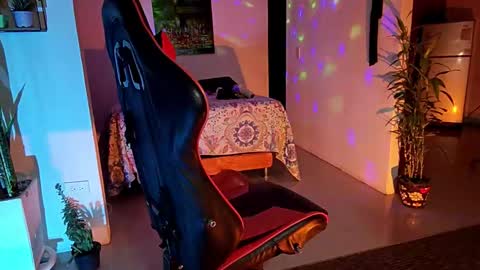 Adam Valencia online show from 01.10.26