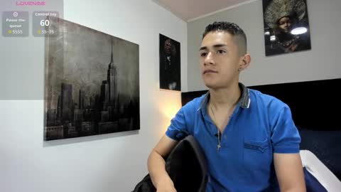 adam_walker_1 online show from 03.23.26