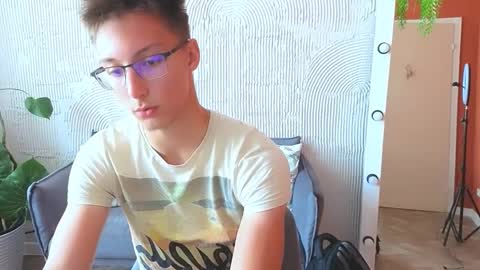 Snapshot of adamal1 chatting on 09.18.25 Adam online show from 09.18.25