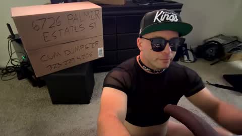 Parabottomboi online show from 10.05.25