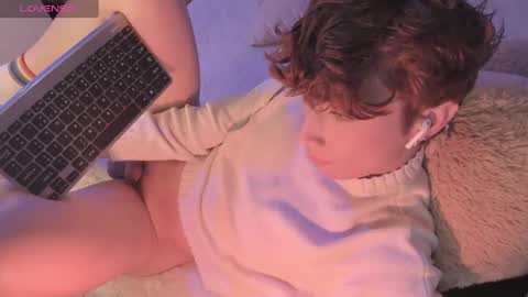 Snapshot of adamdayt chatting on 02.09.25 Adam Dayt online show from 02.09.25