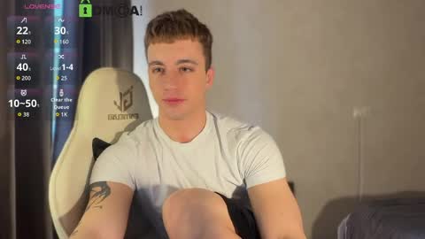 Snapshot of adampolerno chatting on 04.26.26 Hi Im Adam Glad to see u here 3 And its my first day online show from 04.26.26