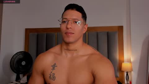 Snapshot of adamrocks2600 chatting on 01.10.25 Adam Rocks online show from 01.10.25