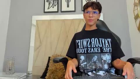 Adams Bobby online show from 11.02.25