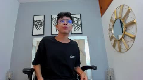 Adams Bobby online show from 03.07.26