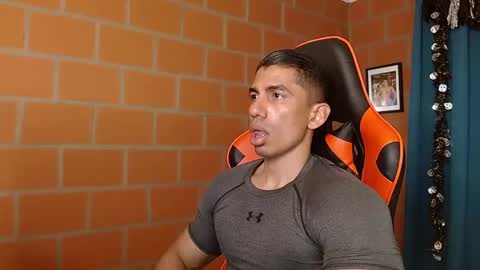 Adan Sin online show from 01.13.25