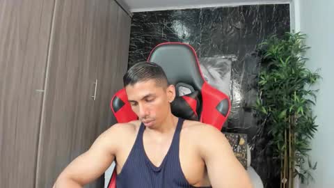 Adan Sin online show from 02.12.26